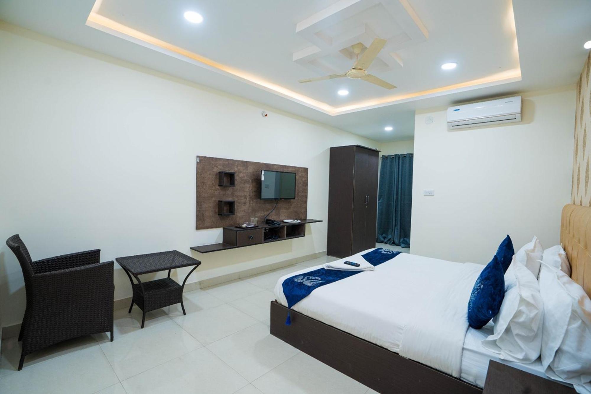 Hotel Accor Inn Bangalore Exterior photo